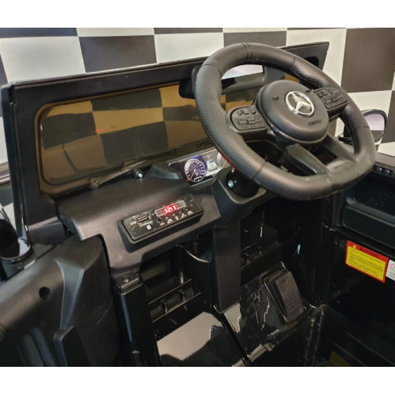 Elektriskā rotaļu mašīna Mercedes AMG G63 melna C4K0002