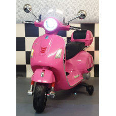 Elektriskais rotaļu motorollers Vespa GTS 12V rozā C4K0092