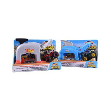 Hot Wheels Monster Trucks Garage Launcher GKY01